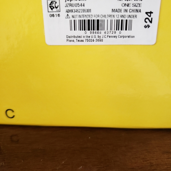 LIZ Clainorne Necklace and Earring Set - Picture 2 of 2